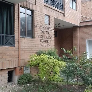 Apartamento Comodo En El Poblado, Medellín